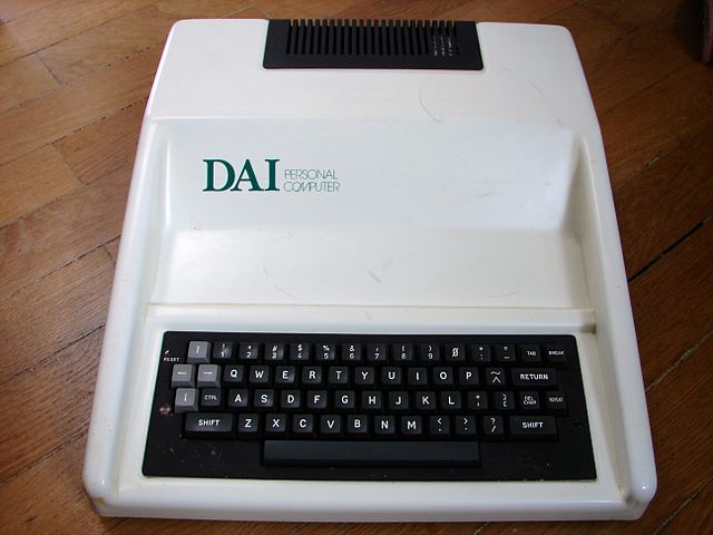 DAI_Personal_Computer_3_front_(T_Conté).jpg